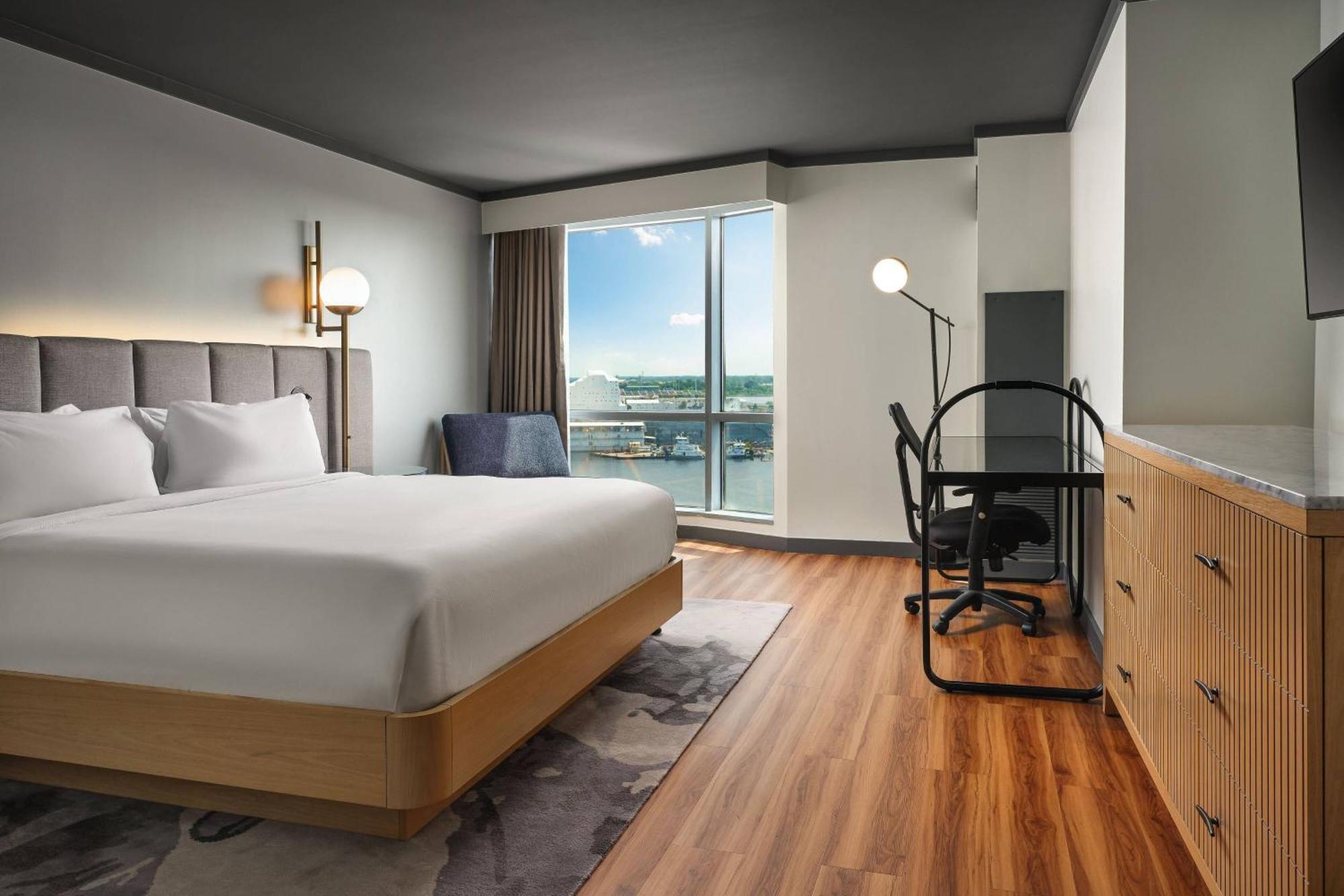 Renaissance Portsmouth-Norfolk Waterfront Hotel Екстериор снимка